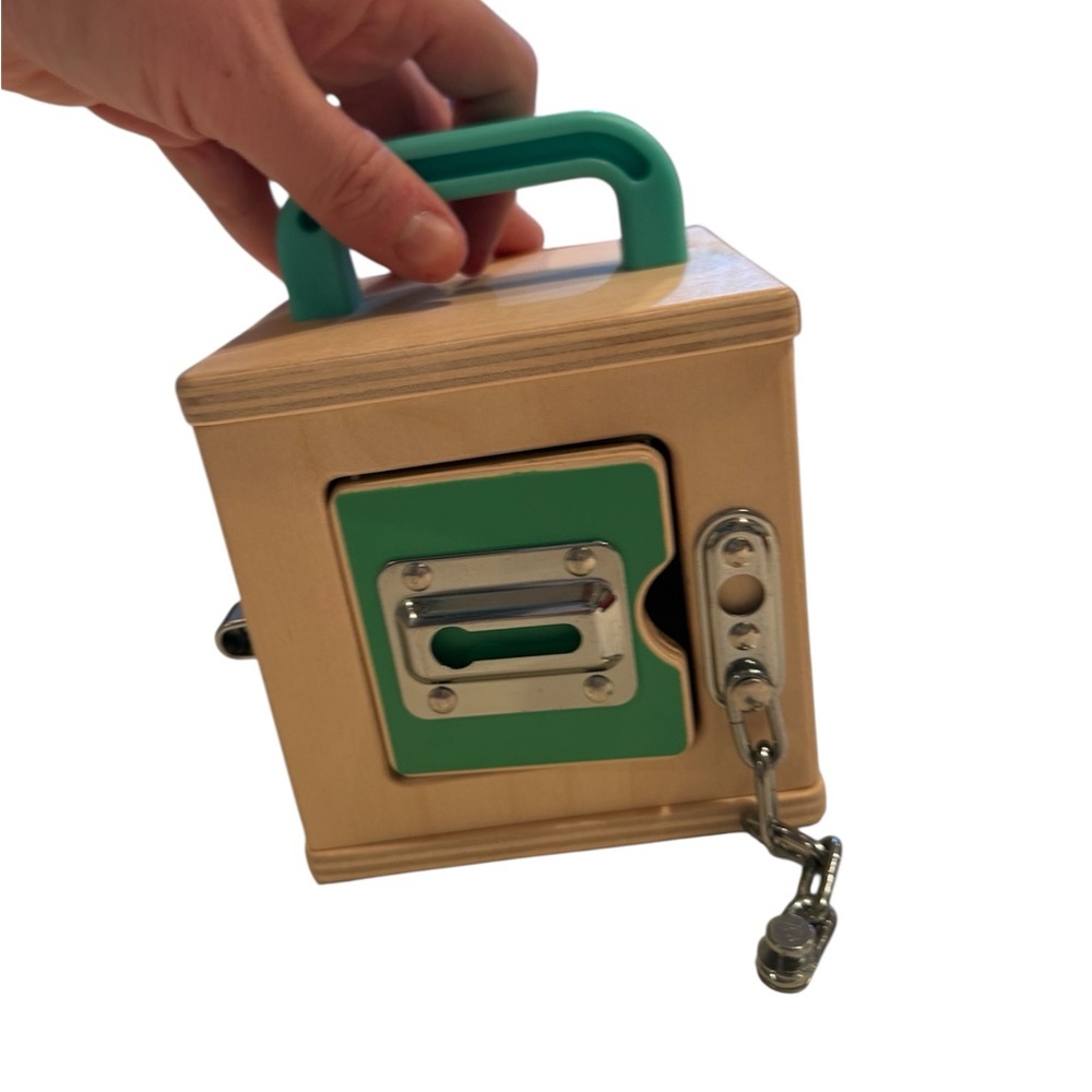 Lovevery Wooden Lock and Latch Montessori Activity Box (19-21 mo) - Picture 5 of 5